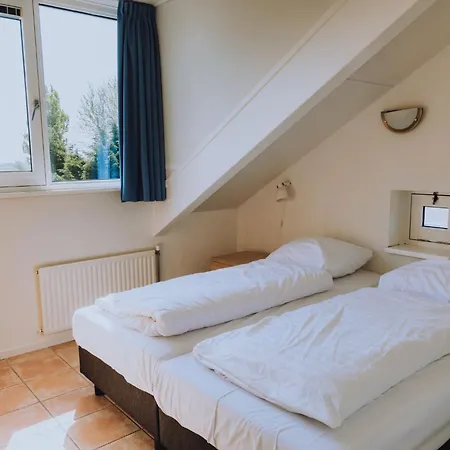 Tidy With Dishwasher Close To Amsterdam Apartment