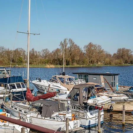 Lejlighed In Waterpark In